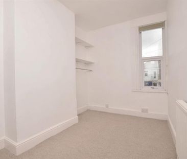 4 bedroom house to rent - Photo 4