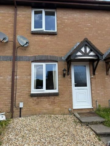 2 bedroom terraced house to rent - Photo 4