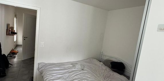 11/2-ROOM APARTMENT IN ZURICH – KREIS 3 WIEDIKON, FURNISHED, TEMPORARY - Photo 2