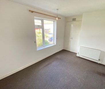 Cedar Avenue - Photo 3