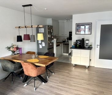 Moderne Wohnung über 2 Ebenen mit Südwest-Balkon & Stellplatz - ab ... - Photo 3