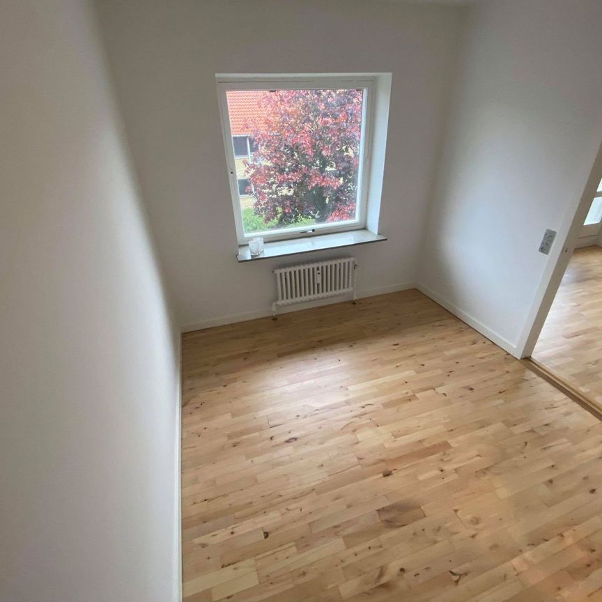 Herlufsvænge 10, st.tv - Foto 1