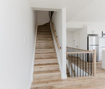 For Lease - 845 Champlain Street Unit# Unit 9 The Butterfly, Orlean... - Photo 2