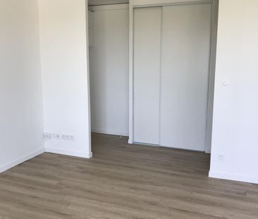 Location Appartement 3 pièces 56m² MONTAUBAN 82000 - Photo 3