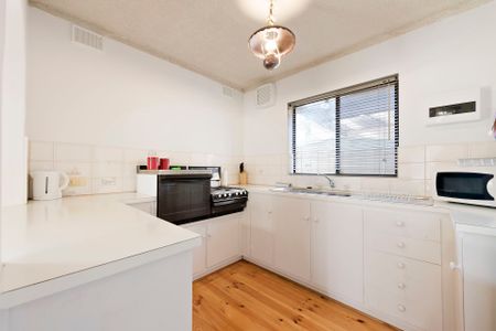 Unit 1/739 Burbridge Road, - Photo 4