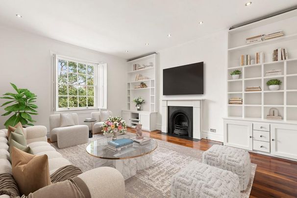 3 bedroom flat to rent - Photo 1