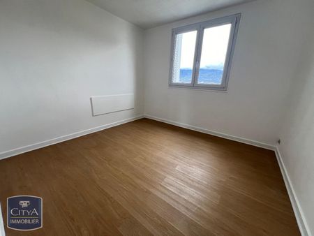 Location Appartement 3 pièces 55m² ST MARTIN D HERES 38400 - Photo 3