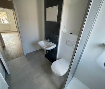 Erstbezug nach Sanierung - 3RWE mit Balkon und Dusche - Foto 6