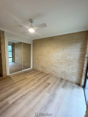 Spacious 4-Bedroom Acreage Retreat with Ultimate Privacy - Photo 4