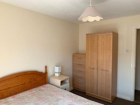 7 St Judes Square, Belfast, BT7 2WA - Photo 2