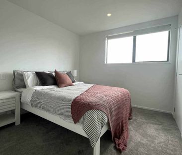 Te Atatu Peninsula, 17/10 Fathom Place - Photo 6