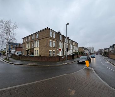 2 Bed Flat, Grange Park Road, E10 - Photo 6