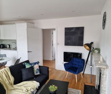 Livery Close - Photo 1