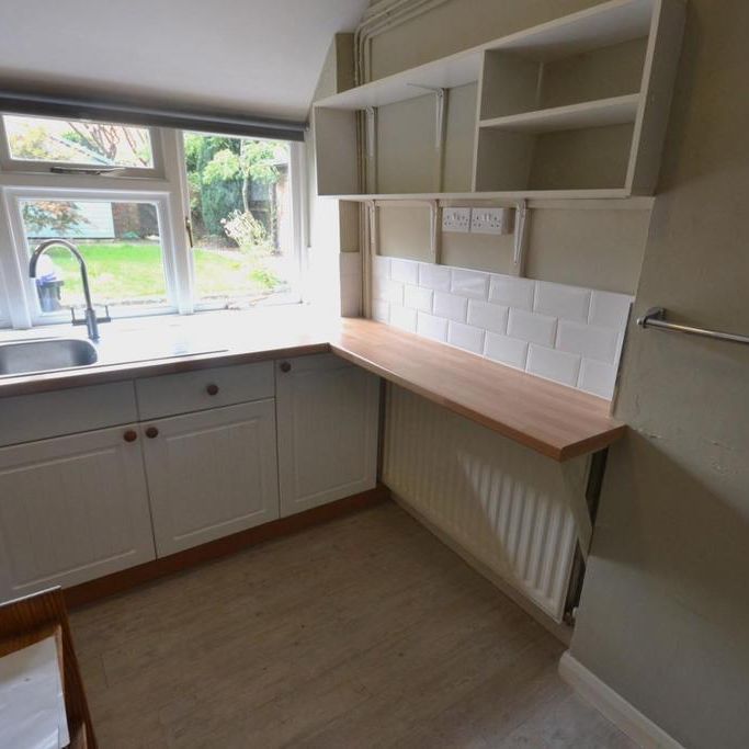 2 bedroom house to rent - Photo 1