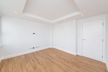 2 Bedroom Flat To Let - Photo 2