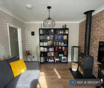 3 bedroom terraced house to rent - Photo 5