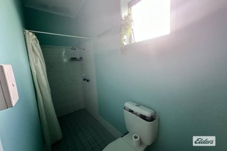 Includes Water - Photo 4