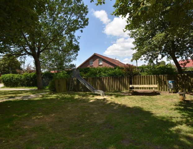 HERBST-ANGEBOT: MIETFREIE ZEIT IN BRUNSBÜTTEL Renovierte 3-Zimmer-Wohnung + Balkon OTTO STÖBEN GmbH - Photo 1