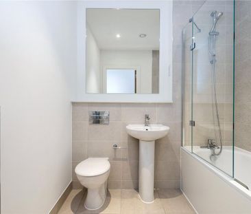 2 bedroom flat to rent - Photo 6