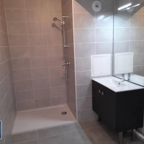 Appartement à louer 3 pièces 62.81m² - Photo 1