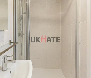 1 bedroom in a house share to rent - Photo 6