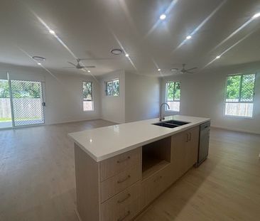 Brand-New Family Home with Modern Comforts Throughout - Photo 3