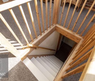 3 bedroom terraced house to rent - Photo 5