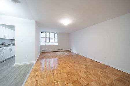 For Lease - 77 Erskine Avenue Unit# M7, Toronto, Ontario - Photo 3