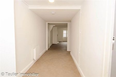 Location Appartement 3 pièces 72m² ST MARCELLIN 38160 - Photo 3