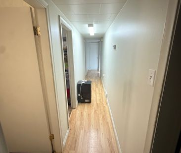 Spacious 2 Bedroom Basement Suite House(PN 0015-2) - Photo 6