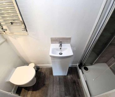 Spring Terrace, Reading, RG2 - Photo 3