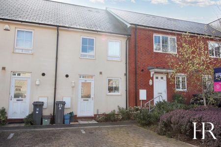 2 bedroom terraced house to rent - Photo 2
