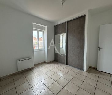 Location Appartement 2 pièces 53m² - Photo 2
