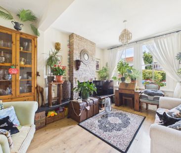 Mill Lane, Windsor, Berkshire,SL4 - Photo 1