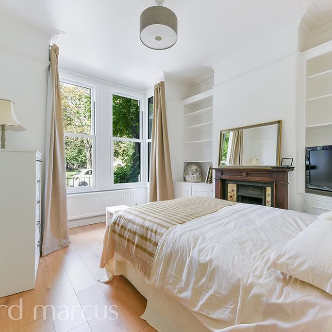 Chiswick Common Road - Photo 1