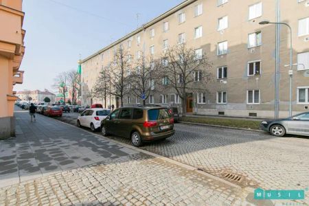Pronájem velmi hezkého bytu 1+1, ul. Kpt. Nálepky, Olomouc. - Фото 3
