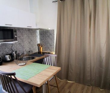 Location Appartement 1 pièce 18m² LES SABLES D OLONNE 85100 - Photo 3