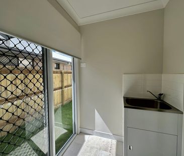 Spacious Family Home with Two Living Areas - Photo 5