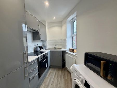 2 bedroom flat share to rent - Photo 4