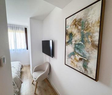 2 bedroom luxury Apartment for rent in Málaga, Andalusia - Photo 6
