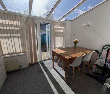 2 bedroom house to rent - Photo 2