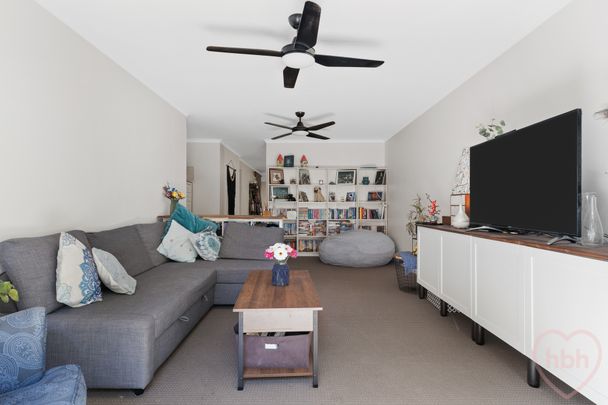 4/15 John Cleland Crescent, Florey - Photo 1