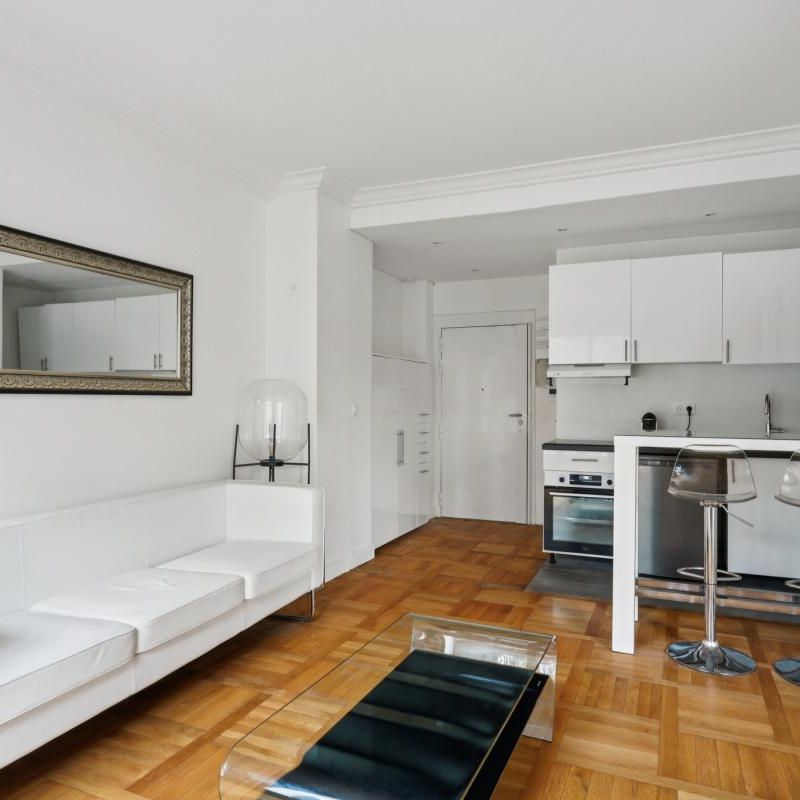 Location Appartement 2 pièces Meublé 40m² PARIS 16 75116 - Photo 1