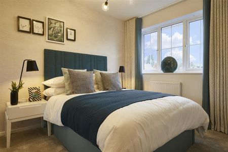 3 bedroom semi-detached house to rent - Photo 3