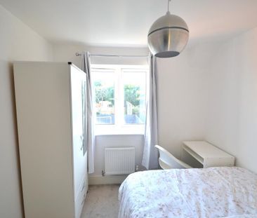 1 bedroom in a house share to rent - Photo 5