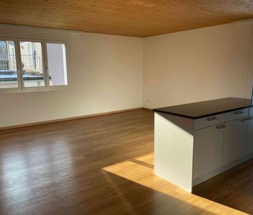 3.5 Zimmer, 77 m², 1. Stock - Photo 2