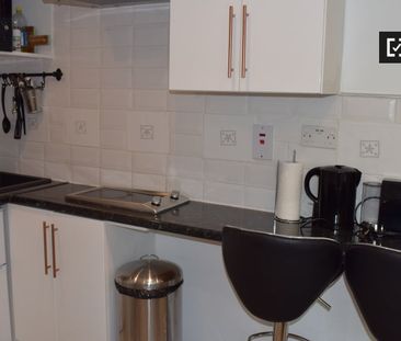 Cute studio flat to rent in Rathgar, Dublin - Photo 6