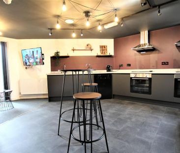 1 bedroom in a house share to rent - Photo 6