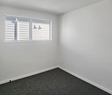 Karaka - 4 Bedrooms with 3 Bathrooms - Photo 4