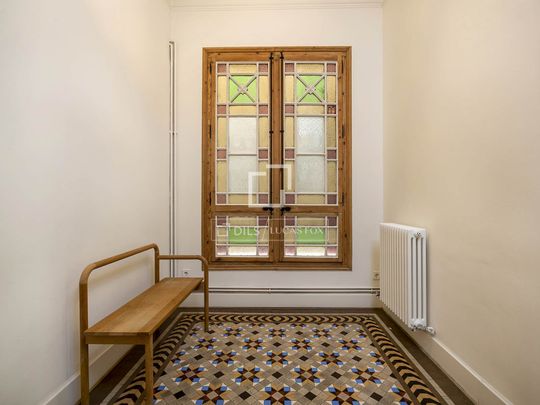 Excellent 3 Bedroom apartment for rent in Eixample Right, Barcelona - Photo 1